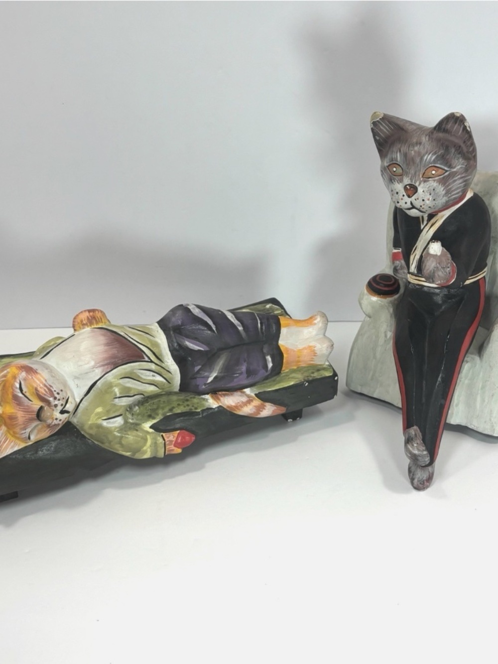 Set Of 2 Hand Carved Painted Wood Cats- Folk Art Whimsical Therapist Kitty Vtg